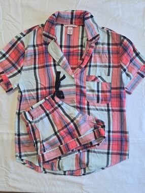 Victoria's Secret Pink, White & Black Plaid Short Pajama Set